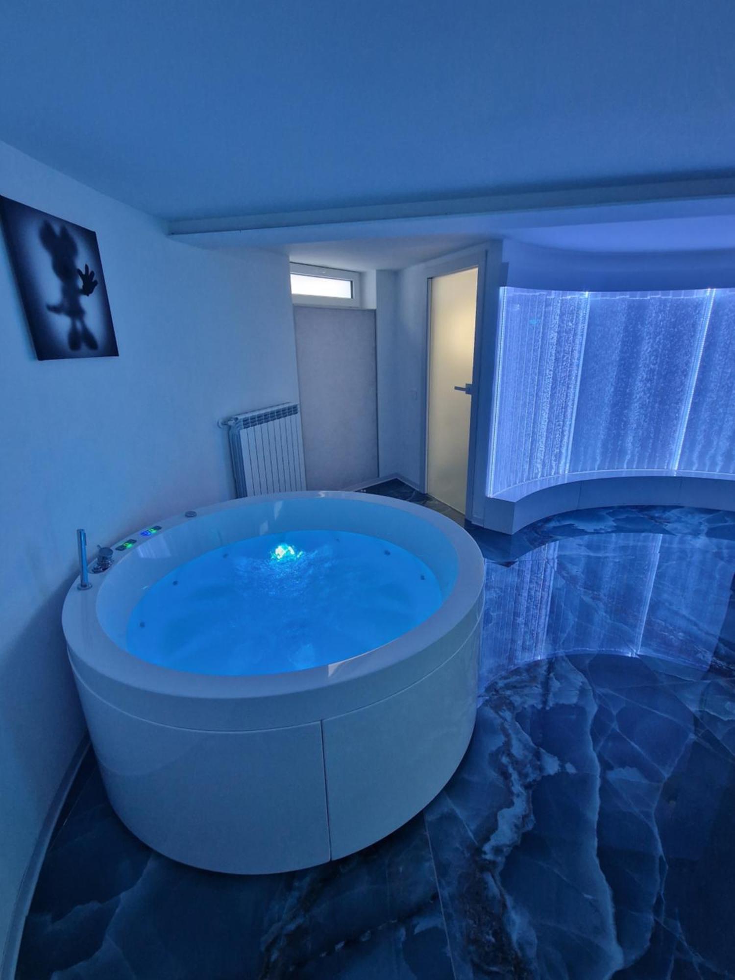The Igloo Milano Villa Ngoại thất bức ảnh